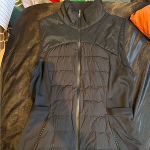 Lululemon pack it down vest